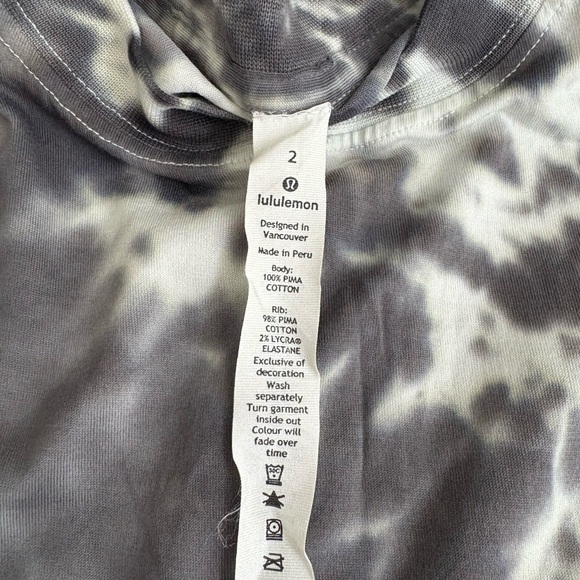 Lululemon All Yours Tank *Tie Dye
Marmoleado Tie Dye Graphite Grey size 2 NWOT - Picture 4 of 5